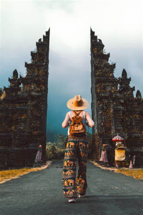 Study Buddy (Challenger): Why is everyone so obsessed with Bali, yet ignorant of Indonesia’s 17,500 other islands?