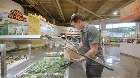 Whole Foods Market’s 46-year-old CEO works out twice a day and ‘fully uses up’ his PTO. His keys to work-life balance