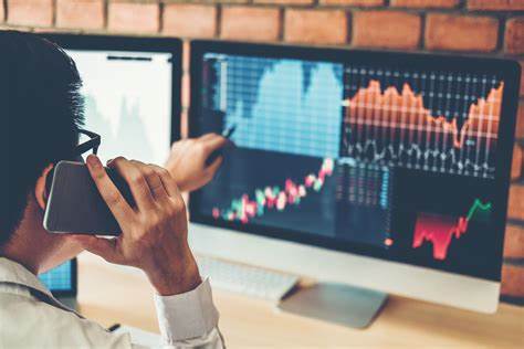 Prediction: 2 Stocks Will Be Worth More Than Palantir Technologies in 2026