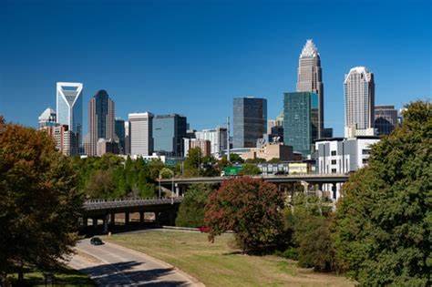 Huntington ahead of schedule on Carolinas expansion, CFO says