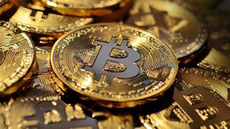 Woman admits duping trader into thinking over $900k worth of her firm’s cryptocurrency was hers - The Straits Times