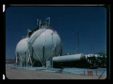 Phoebus-2A: LASL's 4000 Megawatt Nuclear Rocket Engine [video]