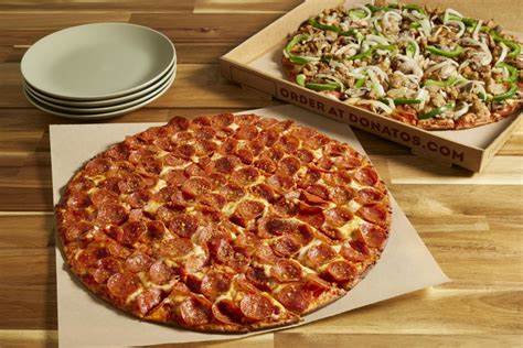 Donatos Pizza expands presence in Dallas-Fort Worth and Houston