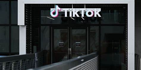 TikTok fined €530m by Irish regulator over data transfer violations