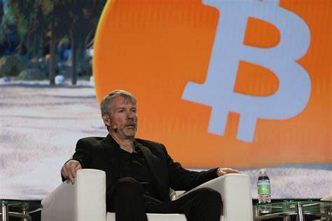 Michael Saylor Issues Golden Advice to Bitcoin Miners - U.Today
