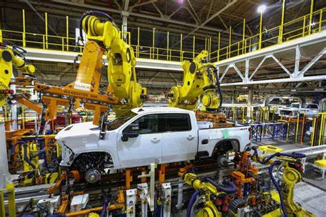 GM to reduce shifts at Canadian truck assembly plant amid demand, trade pressures