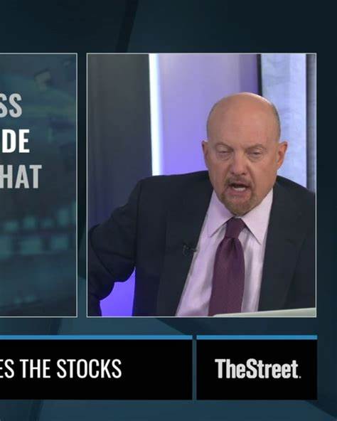 Jim Cramer is Recommending This Dividend Stock With 5% Yield for ‘Good Protection’
