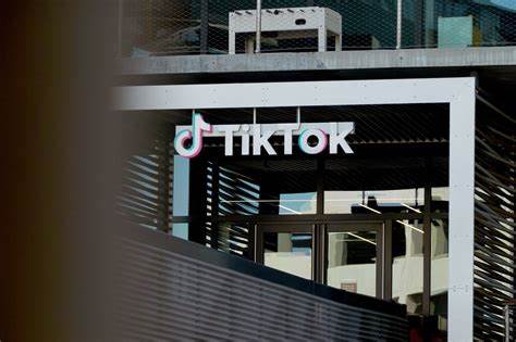 TikTok under scrutiny for allegedly operating as unlicensed cryptocurrency exchange in the UK - Cryptopolitan
