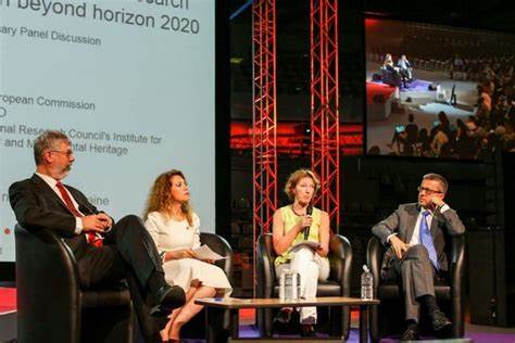Europe launches a drive to attract scientists and researchers