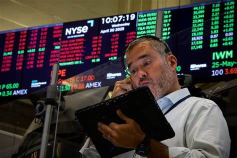 Rising valuations, cloudy earnings view confronts US stocks after tariff rebound