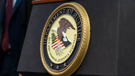 News Explorer — SafeMoon Drops as Executives Face Securities Fraud and Money Laundering Charges