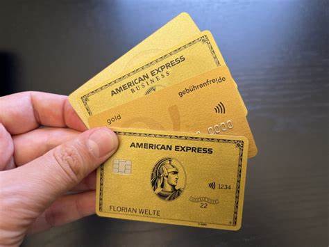 Top 10 Goldene Kreditkarten – Mastercard, Visa & American Express