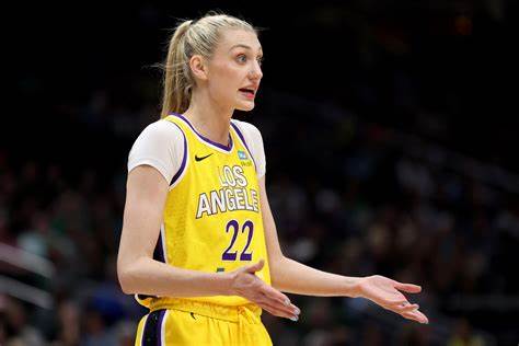 Los Angeles Sparks rookie Cameron Brink has torn ACL - Yahoo Sports