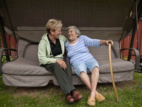 Lonely, elderly among those vulnerable to scams