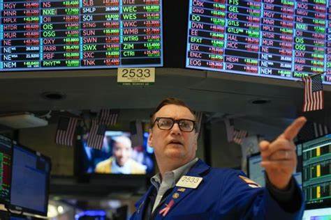 Stocks climb back to ‘Liberation Day’ levels after surprise jobs report