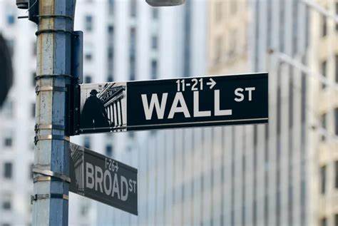 Health insurers see signs of life in Q1