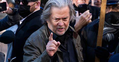 Experts Raise Warnings About Steve Bannon’s New Cryptocurrency - Mother Jones