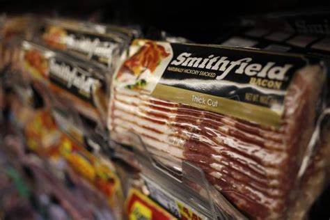 Smithfield Foods posts higher sales, profit on strong packaged meats, pork demand