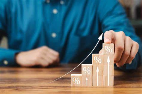 3 Red-Hot Dividend Stocks to Buy in May That Are Up Between 9% and 27% in 1 Month