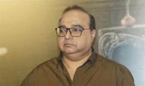 Filmmaker Rajkumar Santoshi gets 2 years jail in cheque return case; asked to pay Rs 2 cr to complainant - The Economic Times