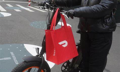 US food delivery app DoorDash offers to buy UK rival Deliveroo for $3.6bn
