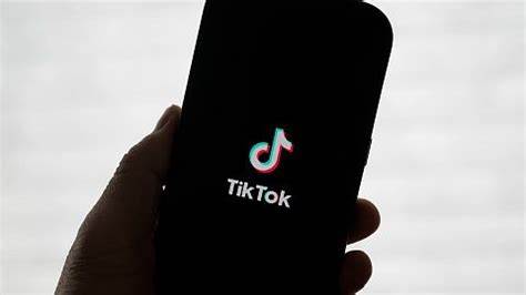 Amazon's last-minute bid for TikTok comes ahead of US ban on Saturday