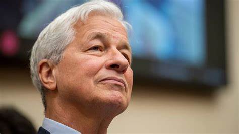 While Jamie Dimon bashes Bitcoin, JPMorgan’s crypto empire triples its headcount - DLNews