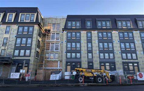 The number of new apartments is at a 50-year high, but states expect a slowdown