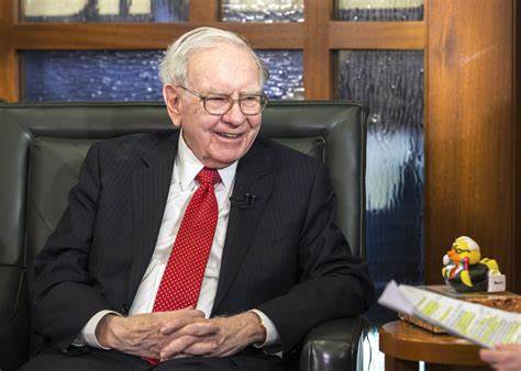 Is Bank of America Corporation (BAC) the Best Stock to Buy According to Billionaire Warren Buffett?