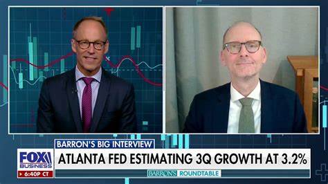 Economist Slok Sees Fed Leaning Toward Cuts