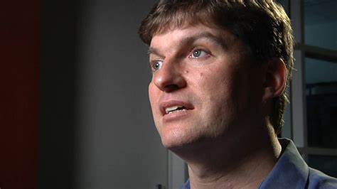 What if Michael Burry is Right? BTC Price Confirms “Death Cross” Formation - CoinGape