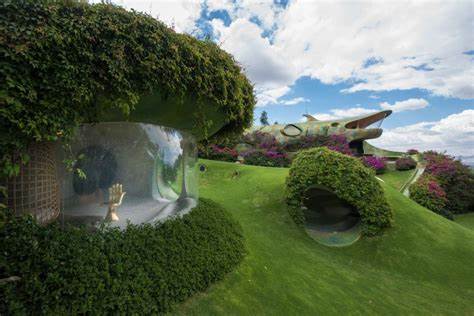 Inside an architect's underground home in Mexico City