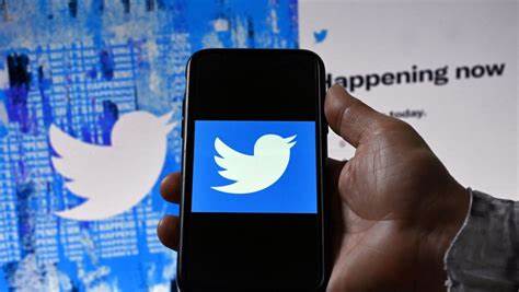 Exclusive: Twitter is losing its most active users, internal documents show - Reuters