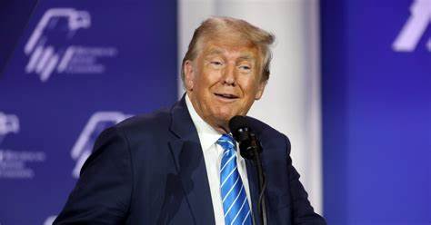 Donald Trump Backs $8.3 Billion Crypto Network - TheStreet