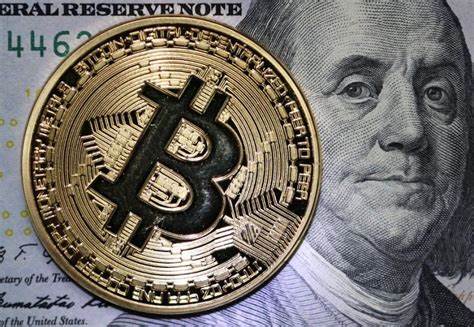 Bitcoin and Gold Positioned to Benefit from Geopolitical Risks and U.S. Election Dynamics, Says JPMorgan