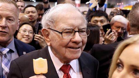 Warren Buffett says he isn't stockpiling billions for Greg Abel to spend: 'I wouldn't do anything nearly so noble'