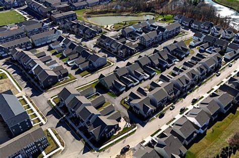 Homeownership further out of reach as rising prices, high mortgage rates widen affordability gap