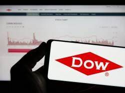 Analyst Upgrades Dow, Calls Capex Cut And Asset Sales Positive