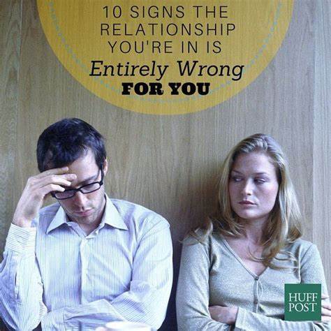 10 Signs Someone Is The Problem In A Relationship, Even Though They Pretend Not To Be