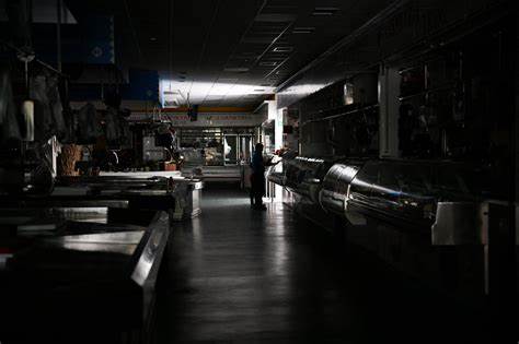 Expert reaction to power outages across Spain and Portugal