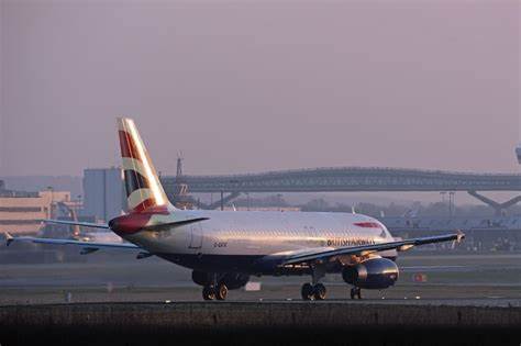 Plane caught fire as pilot confused left and right