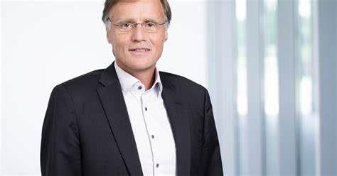 US tariff uncertainty weighs on Infineon's revenue outlook