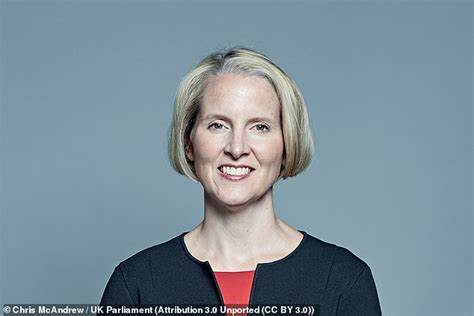 UK's Emma Reynolds Rejects Bitcoin Reserve at FT Summit, Eyes June U.S. Collaboration
