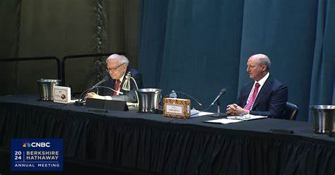 Buffett, Abel Discuss Electric Grid Investments