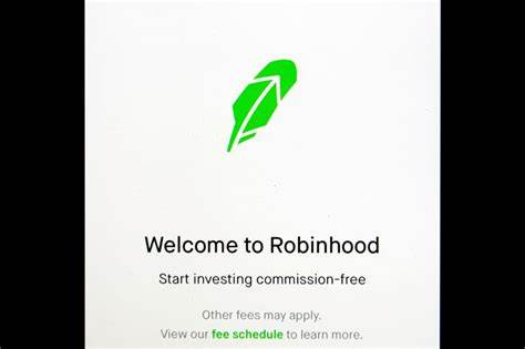 Robinhood Said to Consider Crypto Futures in US, Europe (1) - Bloomberg Law