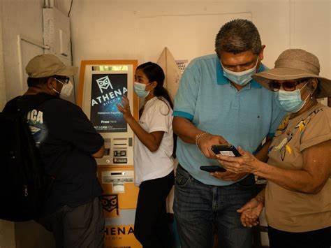 Free Bitcoin: El Salvador offers $30 of Bitcoin to boost uptake - Al Jazeera English