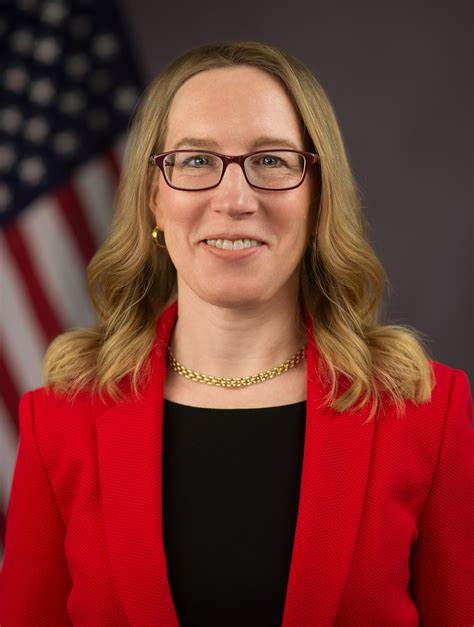 SEC’s Hester Peirce highlights bank digital asset custody rule’s failure to protect investors - Ledger Insights