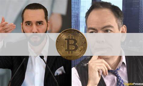 Max Keiser Attacks Michael Saylor For Finding Fault With El Salvador's Bitcoin Strategy: 'You Owe Nayib Bukele An Apology'