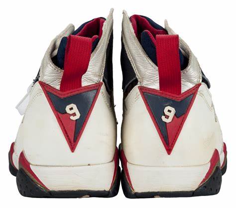 Sneakers (1992) – 4K makeover sourced from the original camera negative
