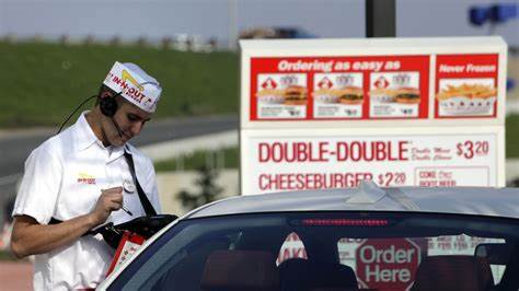 California's $20 fast-food minimum wage improves pay at small cost to consumers